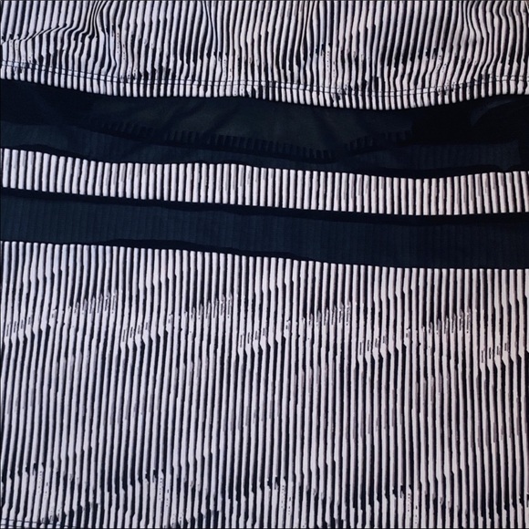 NIKE Women Tankini XL Black Grey White Size L NWT - Picture 3 of 12